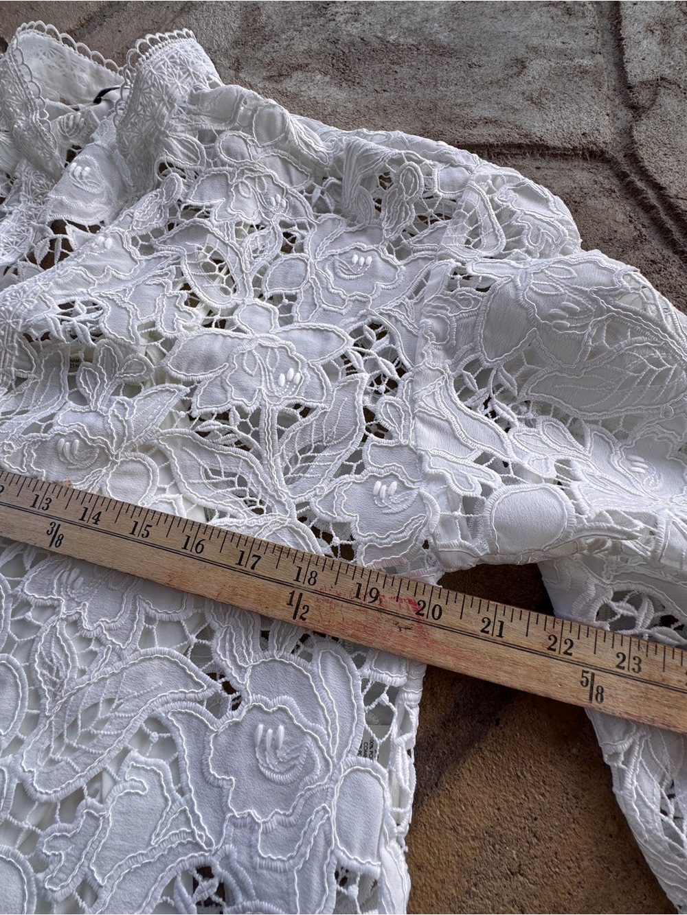 Alice + Olivia White Floral Guipure Lace Blouse + Camisole SP - Picture 12 of 16